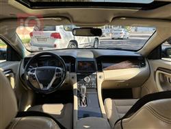 Ford Taurus